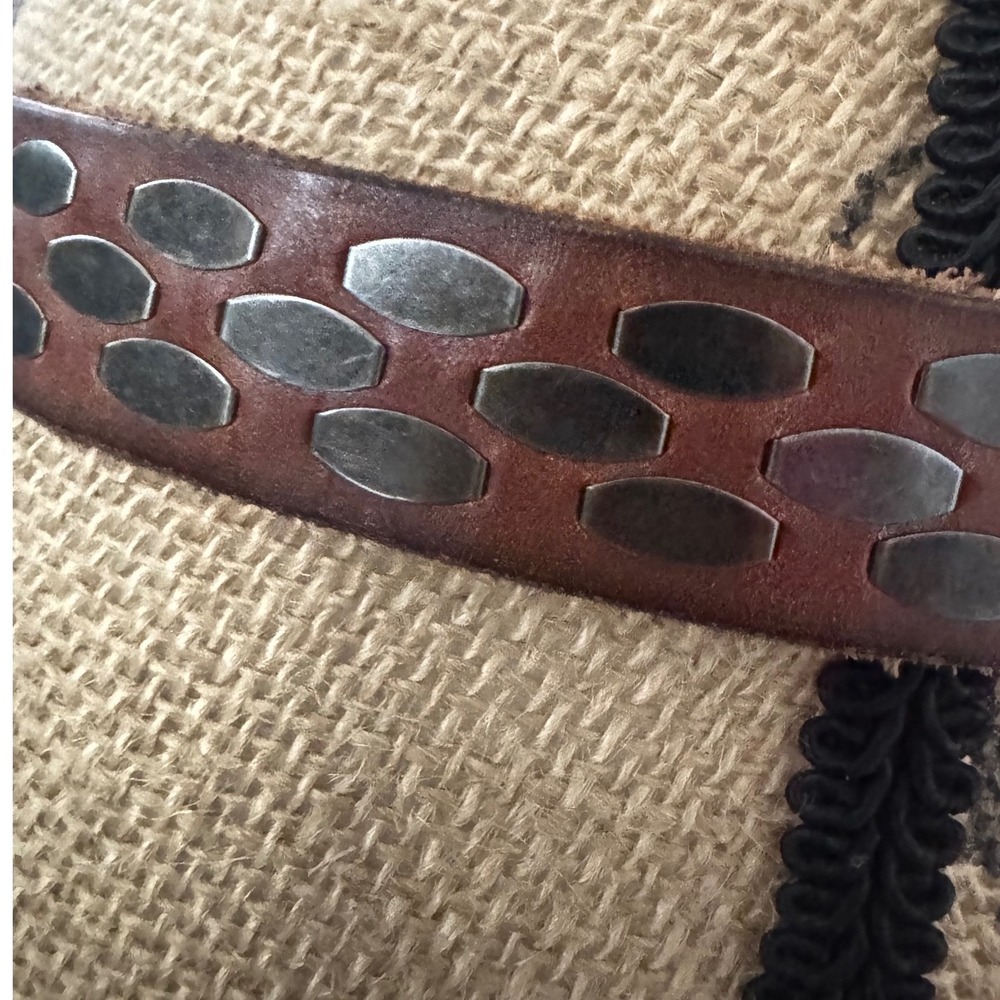 J Crew Vintage Y2K Brown Leather Belt Silver Tone Hexagon studs EUC  M womens - Picture 16 of 16